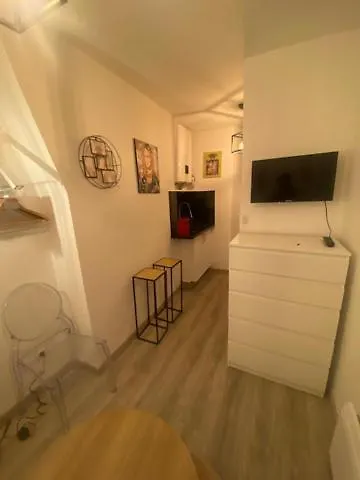 Cosy Odeon * باريس
